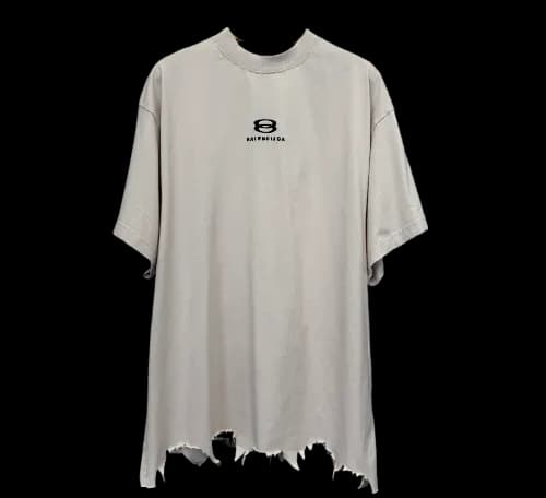 balenciaga ripped logo tee - Image 2