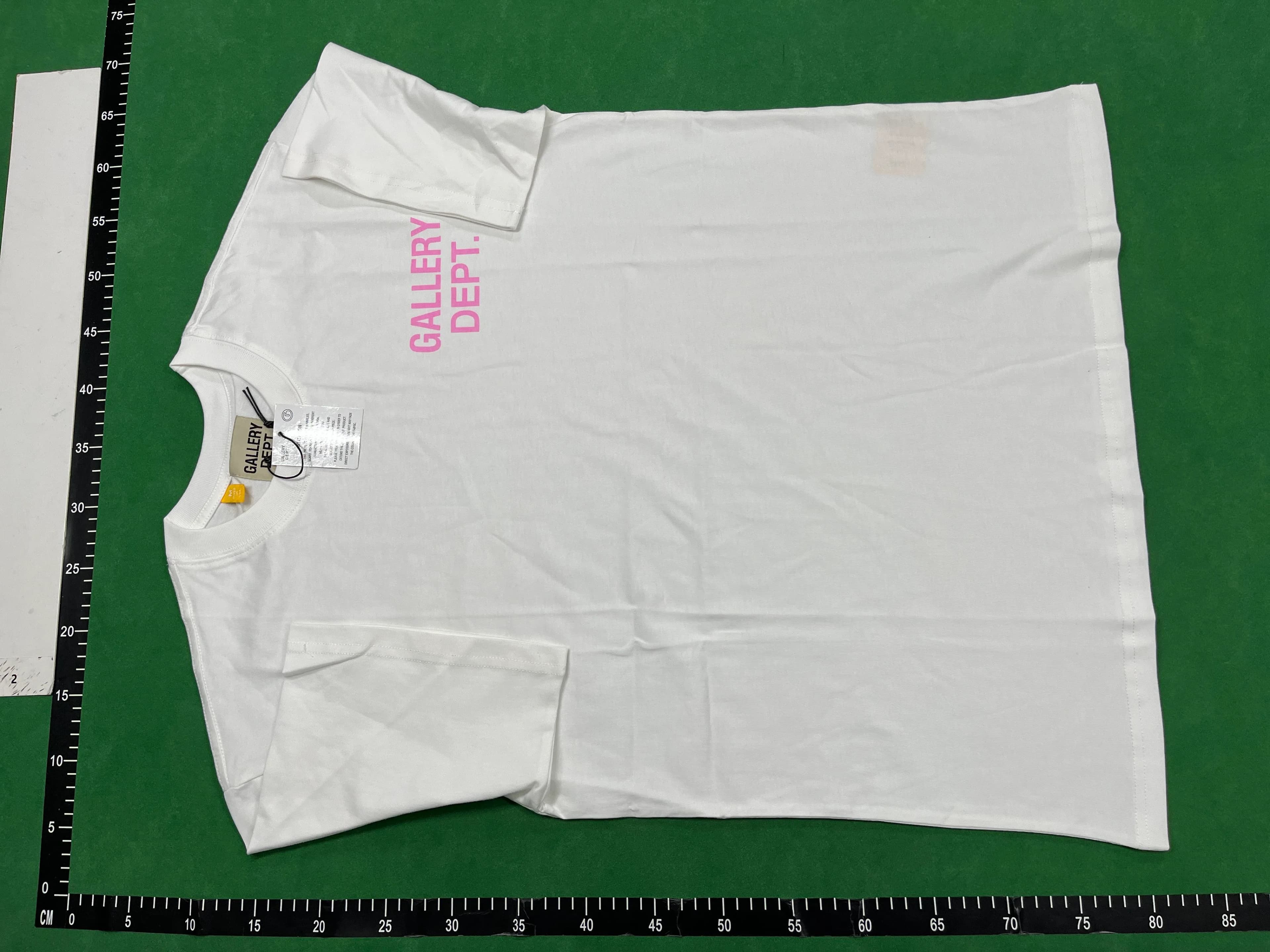 Gallery dept tee - Image 2