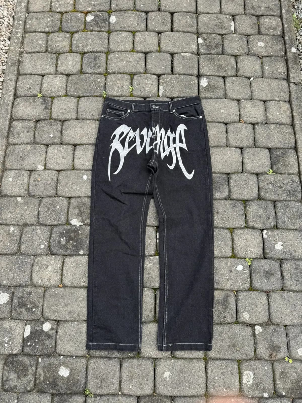Revenge Jeans - Image 2