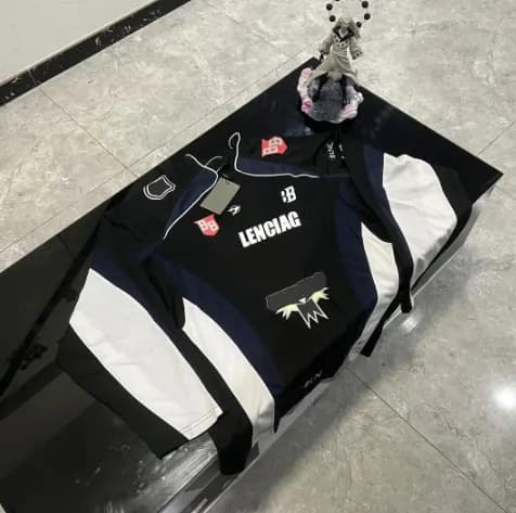 Balenciaga Jersey long sleeve - OopBuy Spreadsheet