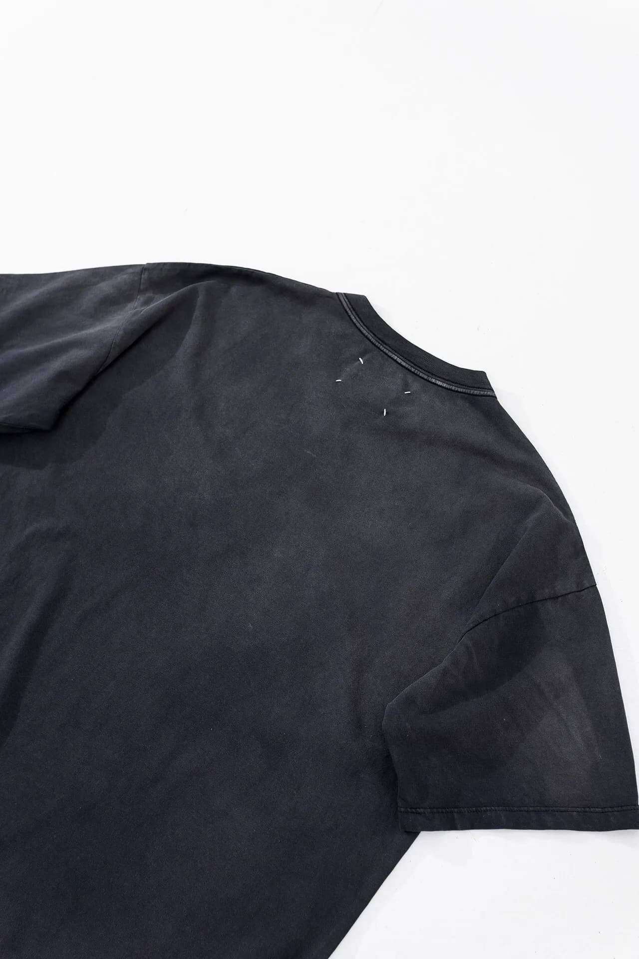 MAISON MARGIELA EMBROIDERED WASH T-SHIRT - Image 2