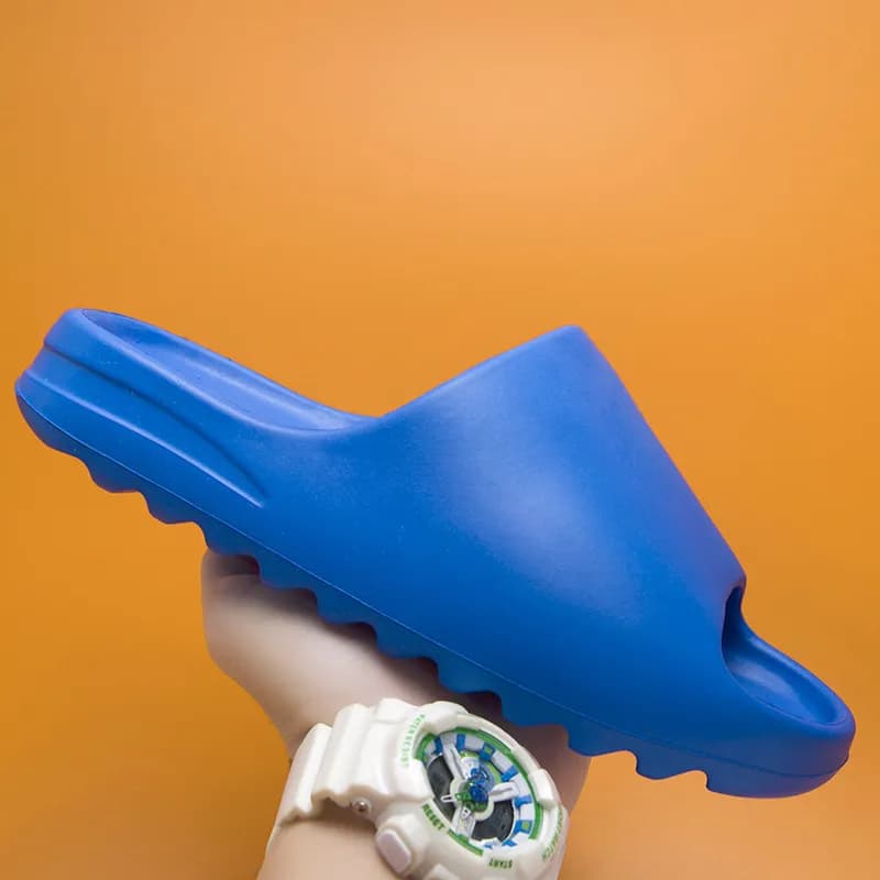 Yeeze slide chanclas - Image 2