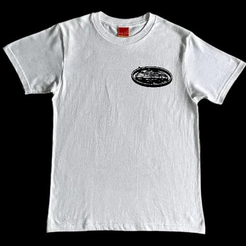 corteiz tee Nude sculpture - Image 2