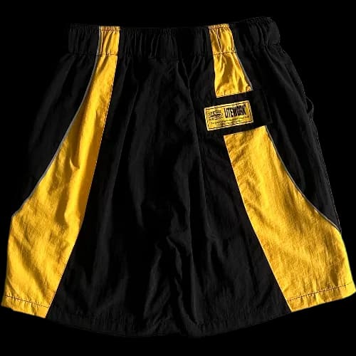 corteiz shorts Alcatraz Sun & Rain -Black & Yellow - Image 2