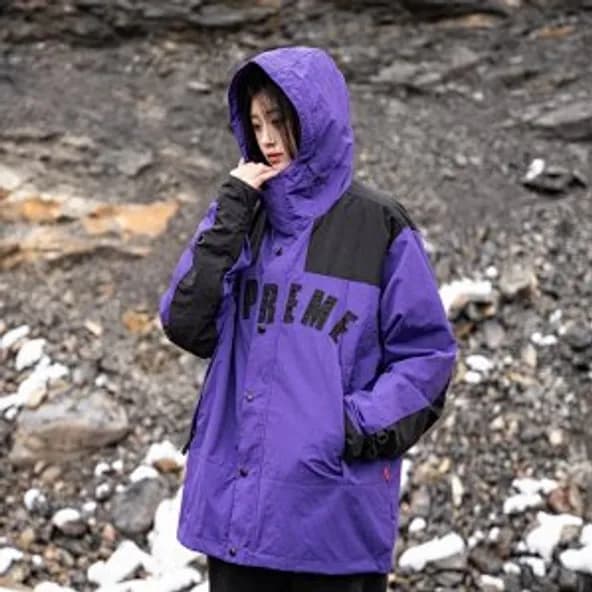 TNF X SUPREME RAIN PROOF JACKET - Image 3