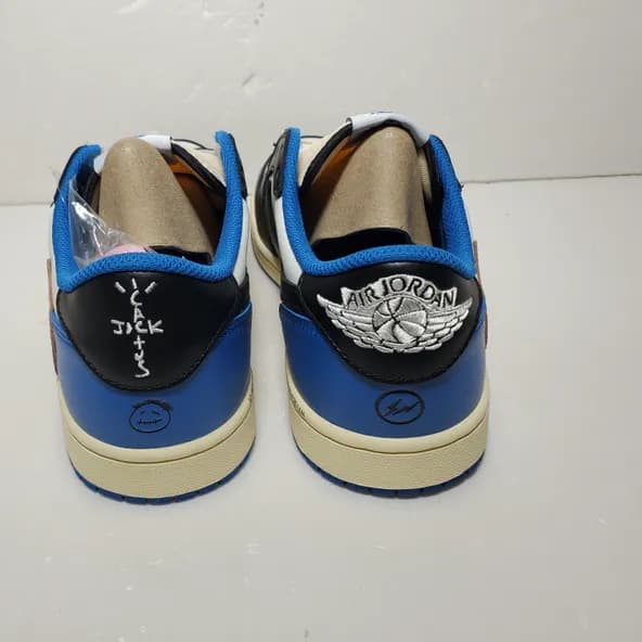 Travis Scott x Fragment ​Design x Air Jordan 1 Low - Image 2