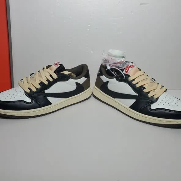 Travis Scott x Air Jordan 1 ​Low Dark Mocha - Image 6