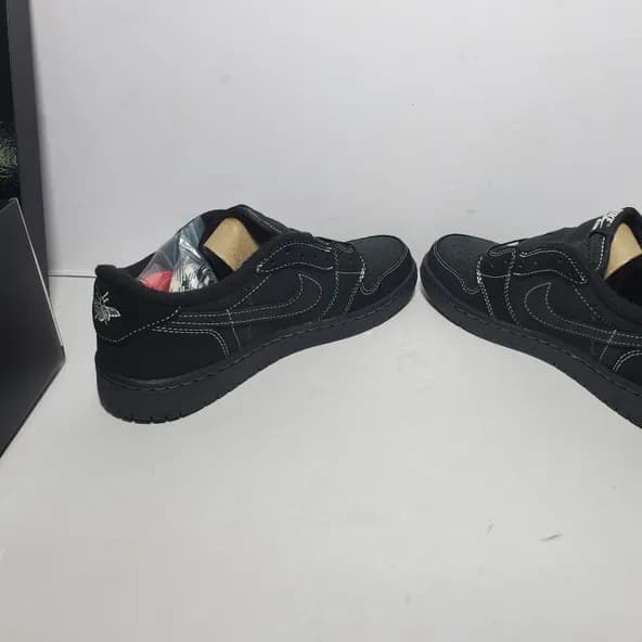 Travis Scott x Air Jordan 1 ​Low Black Phantom - Image 3