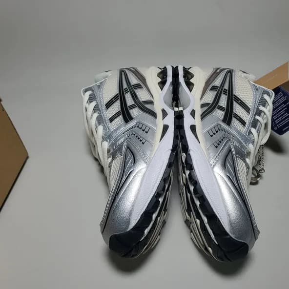 Asics Gel Kayano 14 ​Silver Cream - Image 6