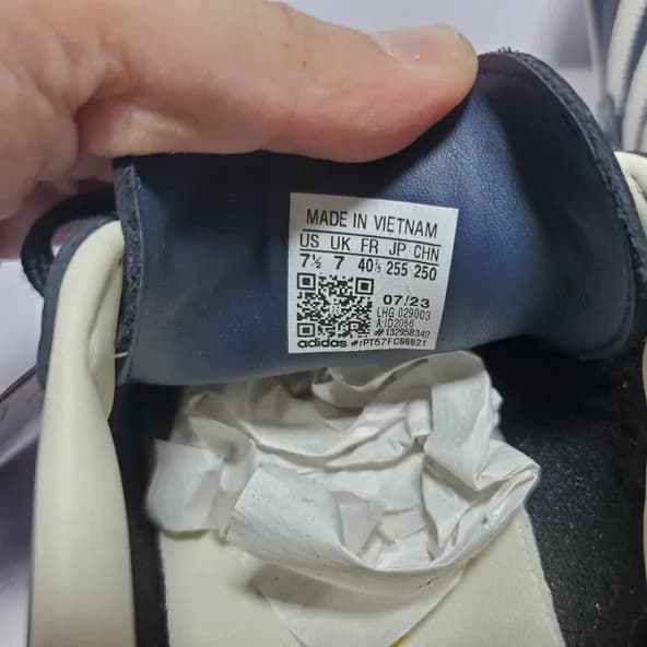 Adidas Samba OG Night Navy Gum - Image 2