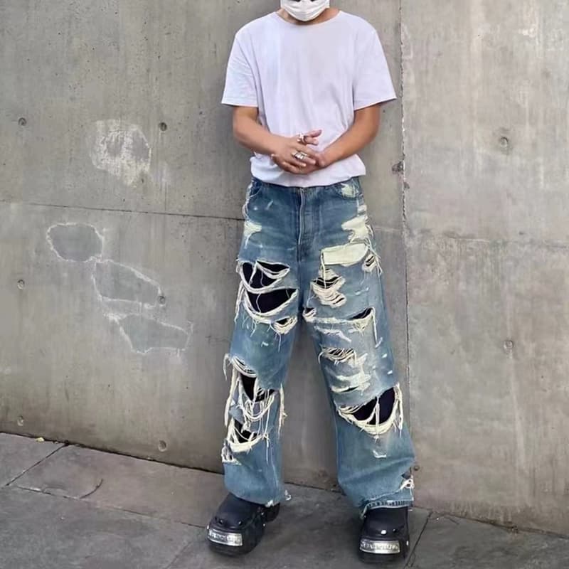 BALENCIAGA DISTRESSED JEANS - Image 3
