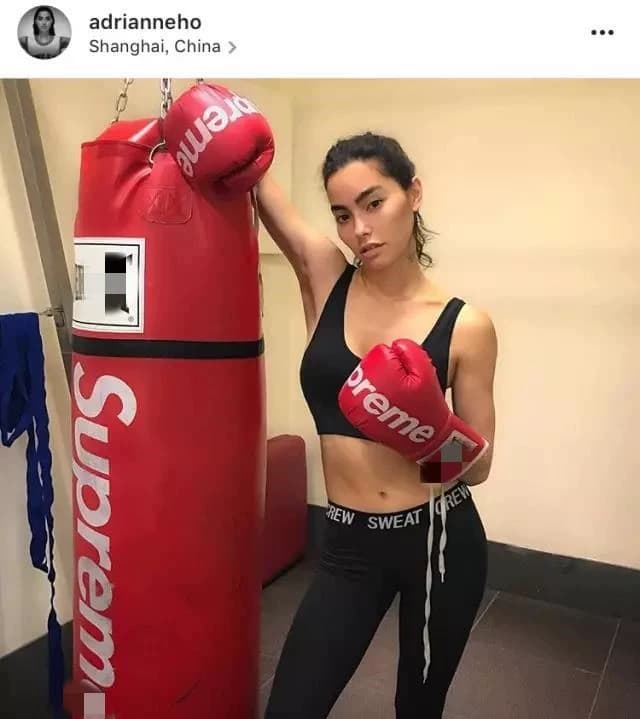 sup sandbag 16ss accessories decoration boxing sandbag spot boxing gloves companion ins spot tide brand - OopBuy Spreadsheet