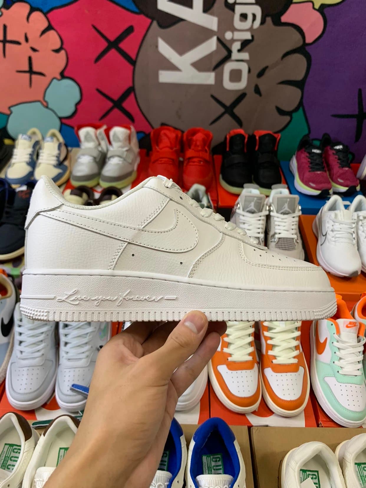 1:1 small sneakers Valentine's Day casual sneakers for men and women - OopBuy Spreadsheet