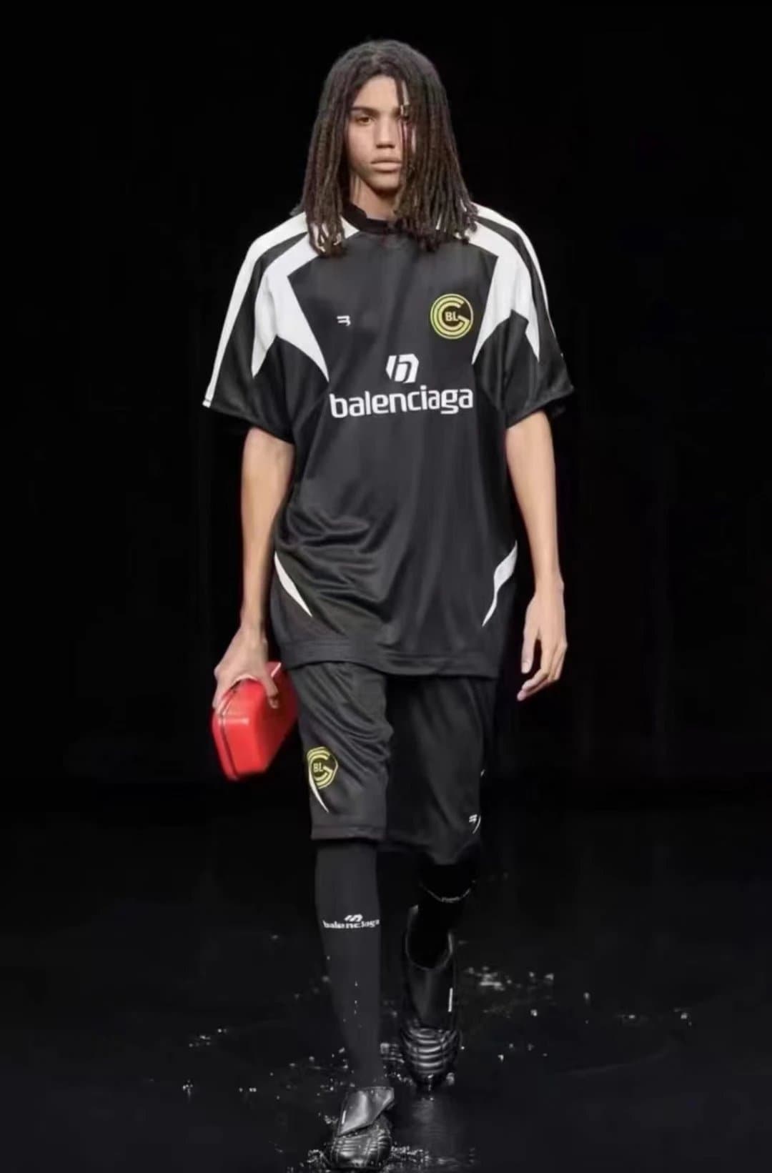 (Ready to ship) The most ruthless BLCG Paris style football screen cut pieces have been completed. The ones on the market for around 300 are not as good as mine. - OopBuy Spreadsheet