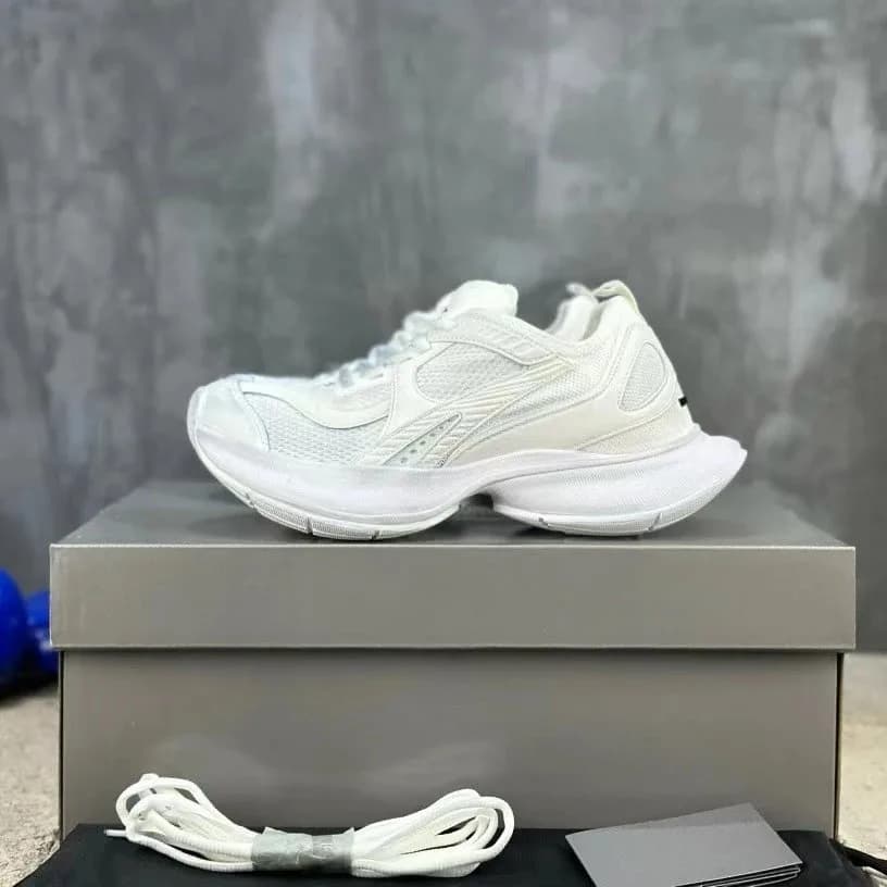 Balenciaga Circuit Light Grey