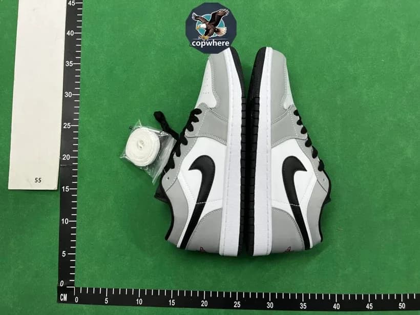 Jordan 1 Low