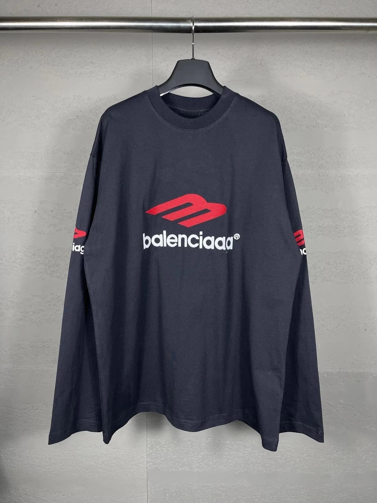 Balenciaga Sporty Longsleeve