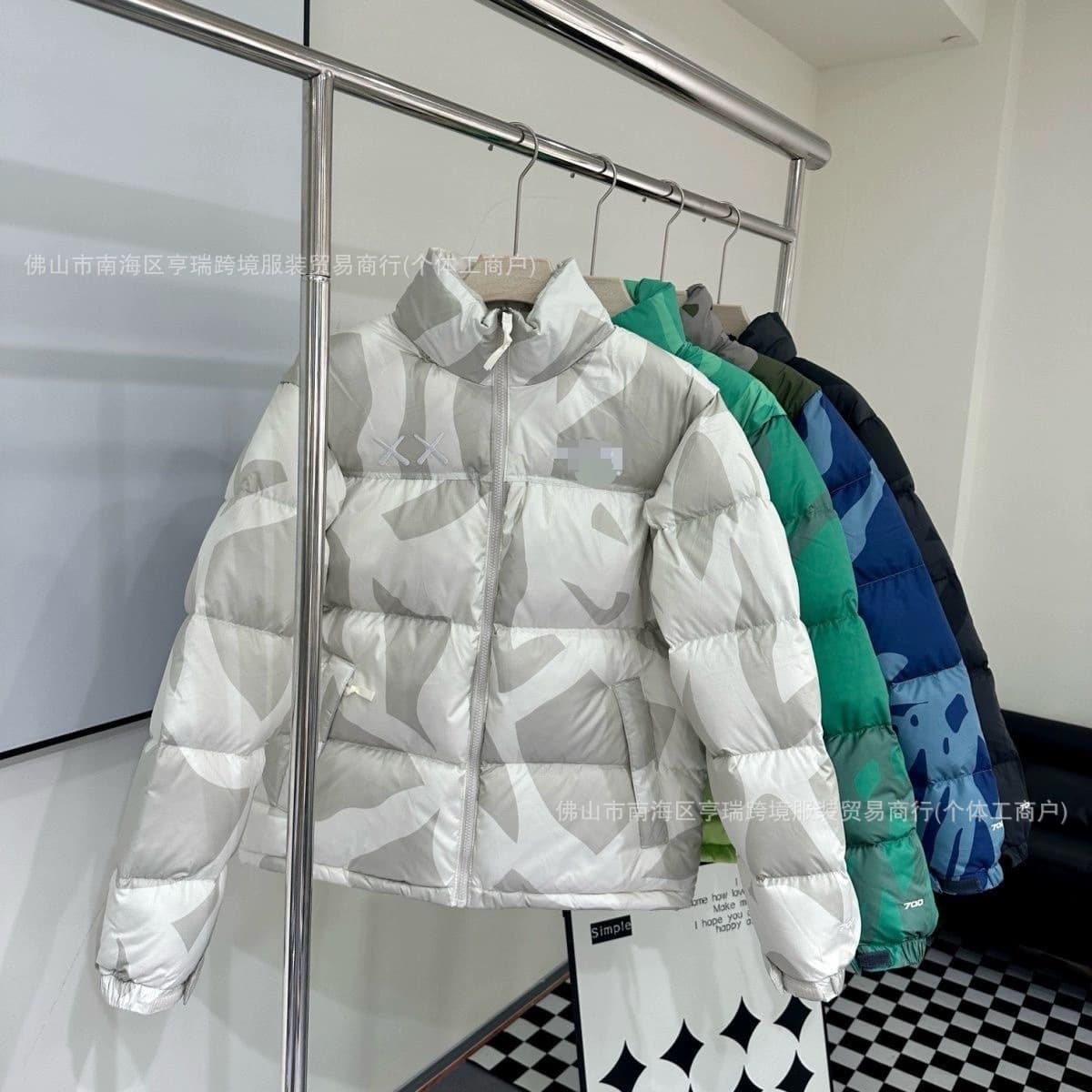 North American Kaws co-branded 1996 cotton jacket for men and women, outdoor windproof and warm jacket, couple's casual camouflage clothing
