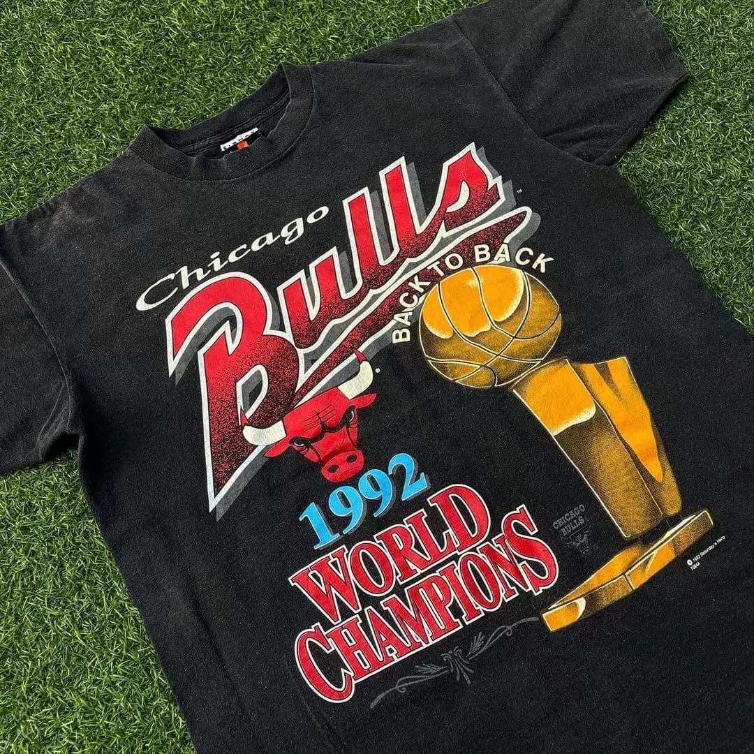 90s vintage Chicago 1992 Sweatshirt winning trophy Large size short sleeve t-shirt