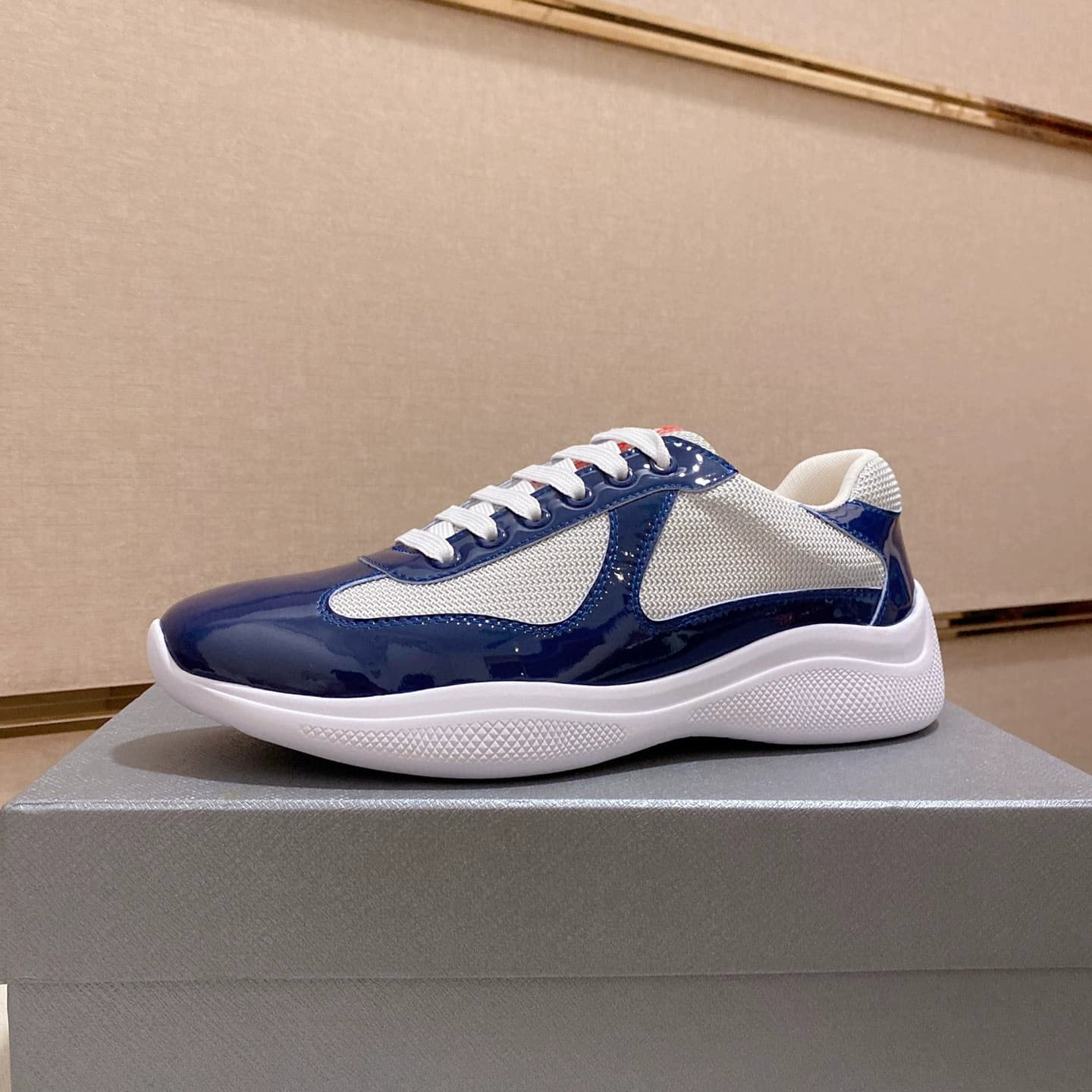 European station men's shoes autumn white low-cut genuine leather breathable casual round head mesh patent leather pure color tied sneaker - OopBuy Spreadsheet