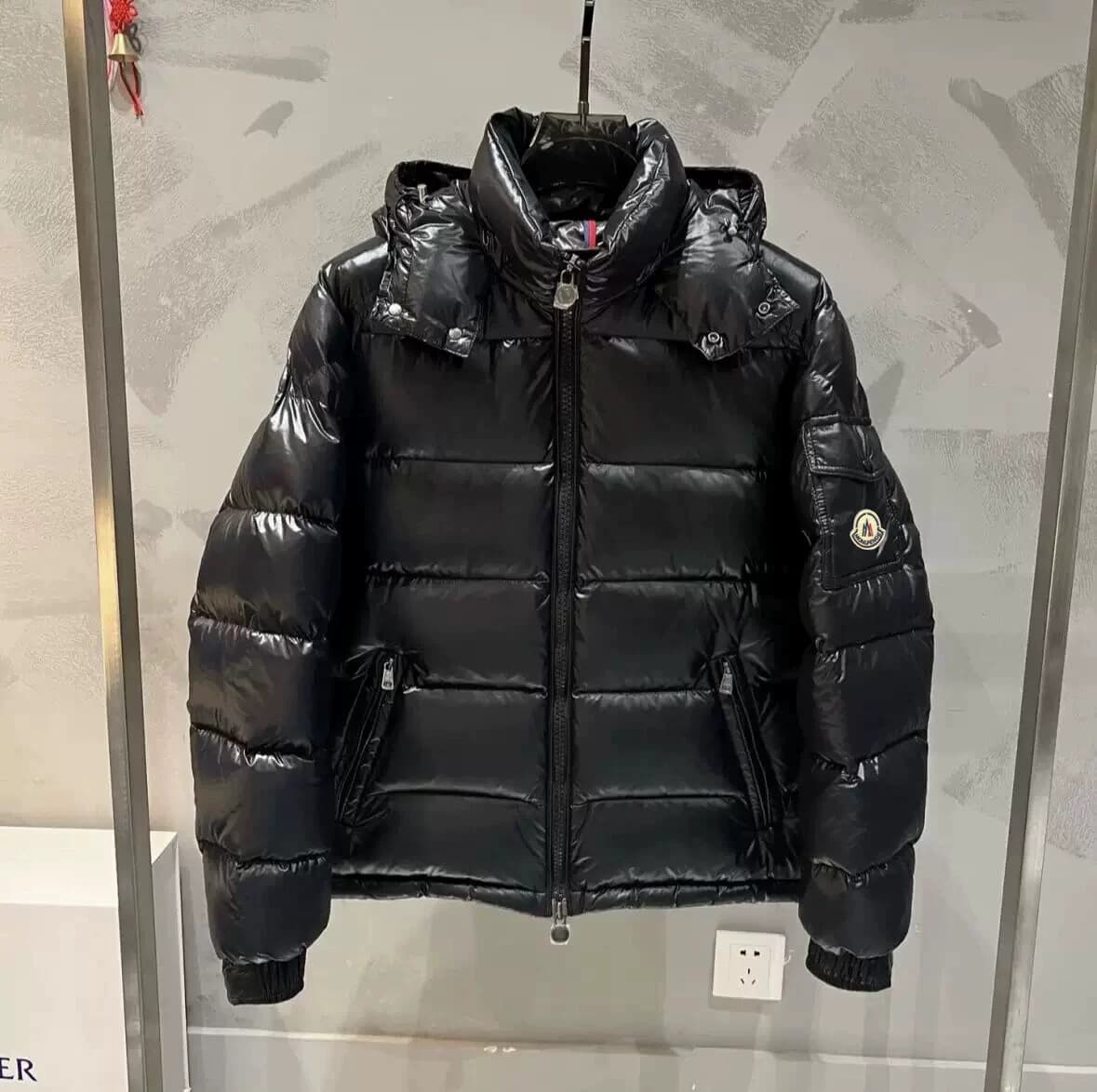 2024 European winter thickened down jacket men's short glossy hooded extreme cold Northeast ultra-thick warm white duck down