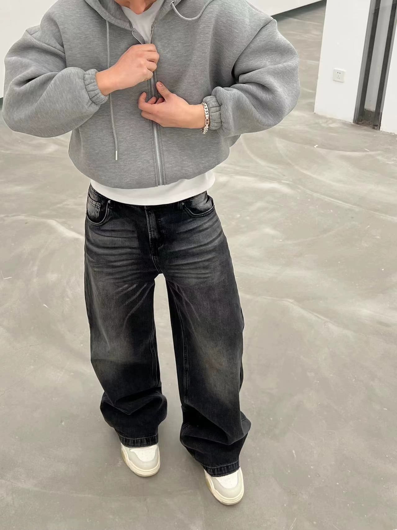 American retro washed black cleanfit distressed cat beard all-matching wide leg jeans for men and women lazy autumn and winter - OopBuy Spreadsheet