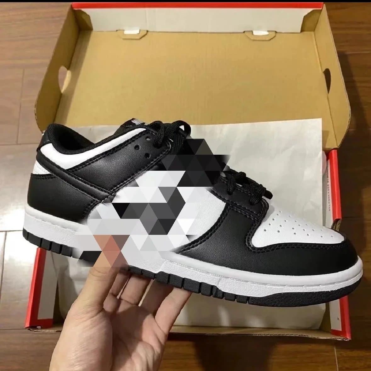 Nike Dunk Low Panda VT