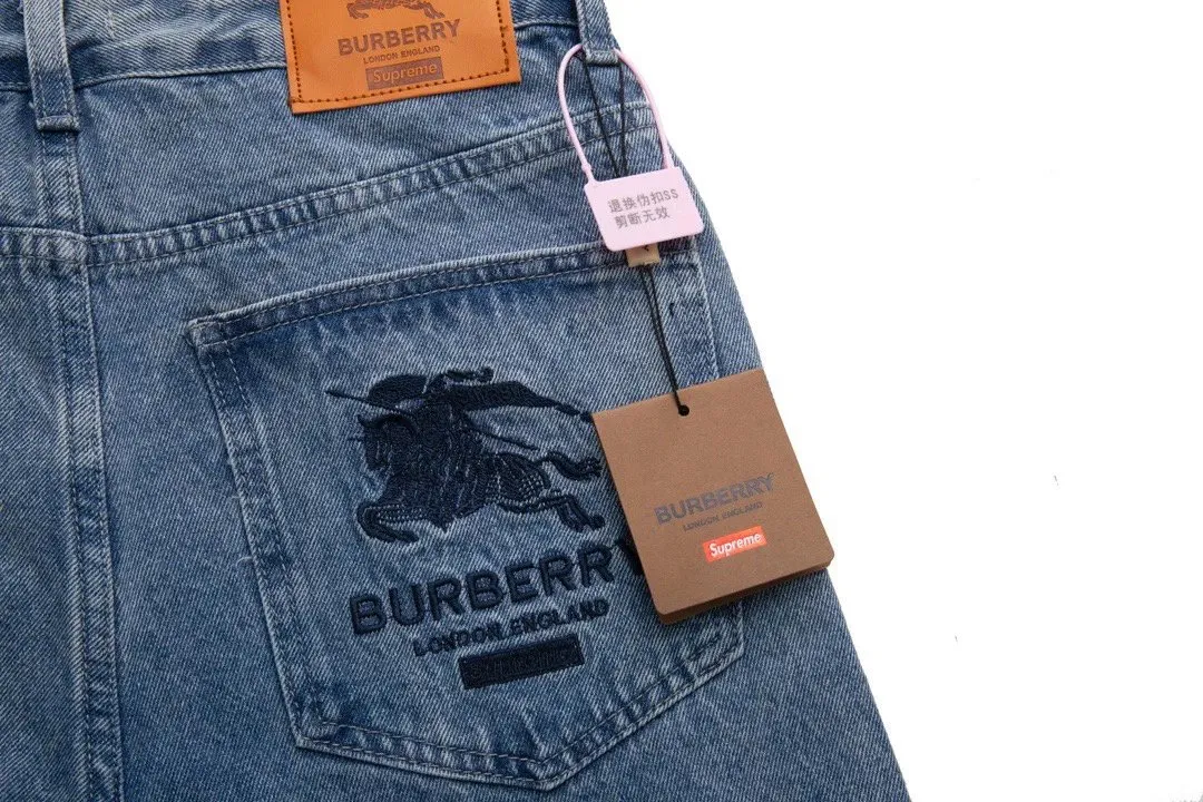 BURberry X SUPREME DENIM